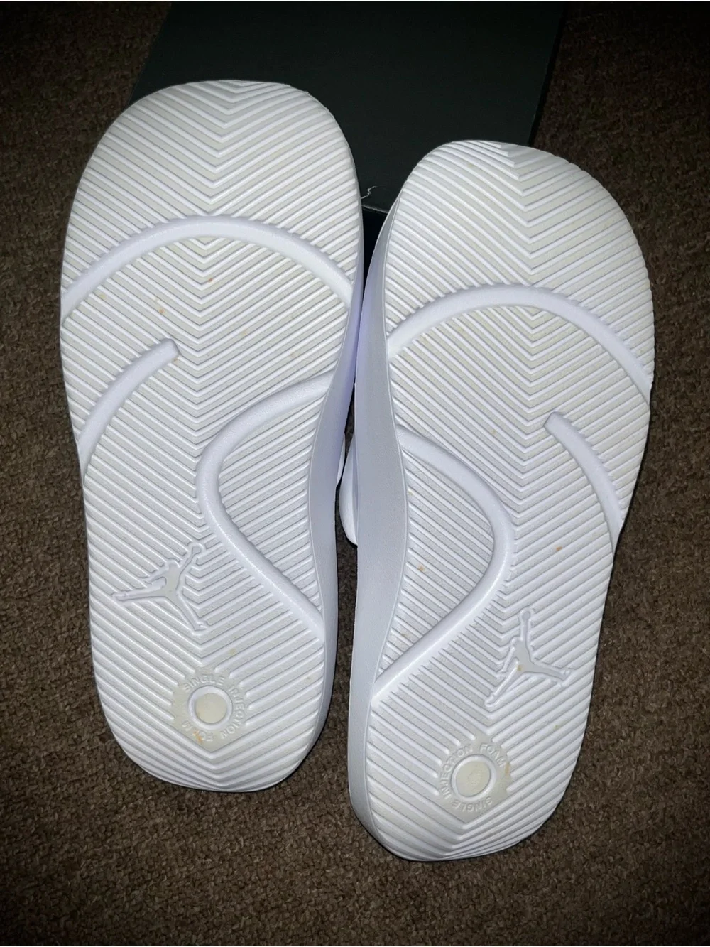 Jordan Franchise Slide HF3263 100 Mens Size 10 White Box Included Only Worn Once